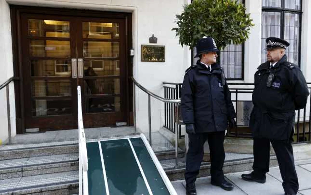 Intrarea spitalului în care a fost internată Kate Middleton FOTO Reuters