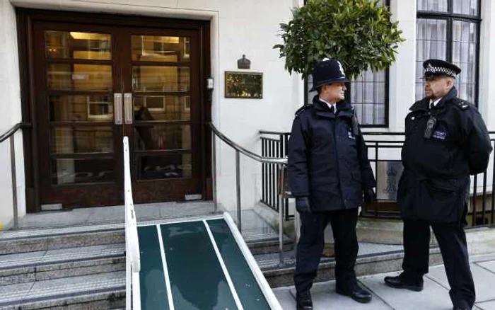Intrarea spitalului în care a fost internată Kate Middleton FOTO Reuters