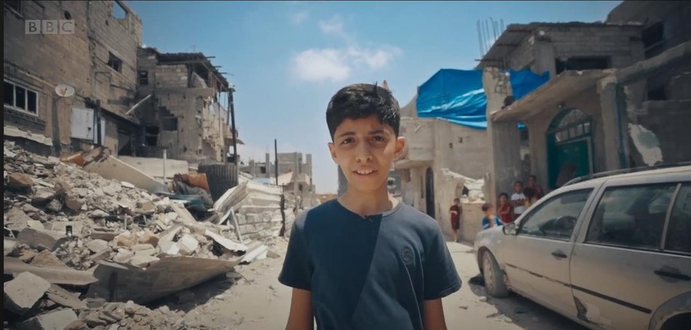 Scandal în Marea Britanie. BBC a folosit copilul unui important membru Hamas pentru un documentar despre războiul din Fâşia Gaza