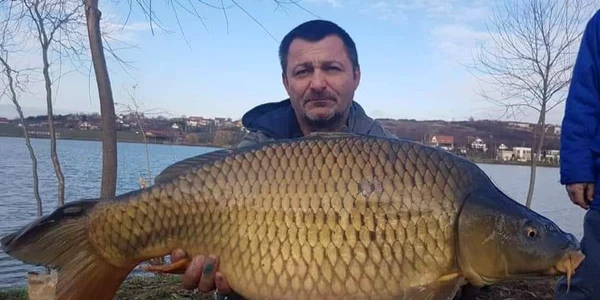 florin lazar, soferul care a cazut cu masina in lac Facebook jpg