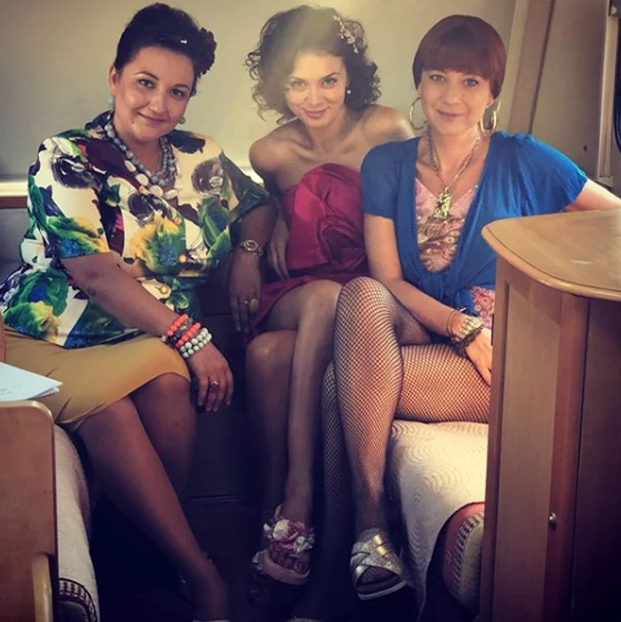 Fetele din ”Las Fierbinți” se înțeleg bine și în viața reală: Ecaterina Ladin, Anca Dumitra și MIrela Oprișor
