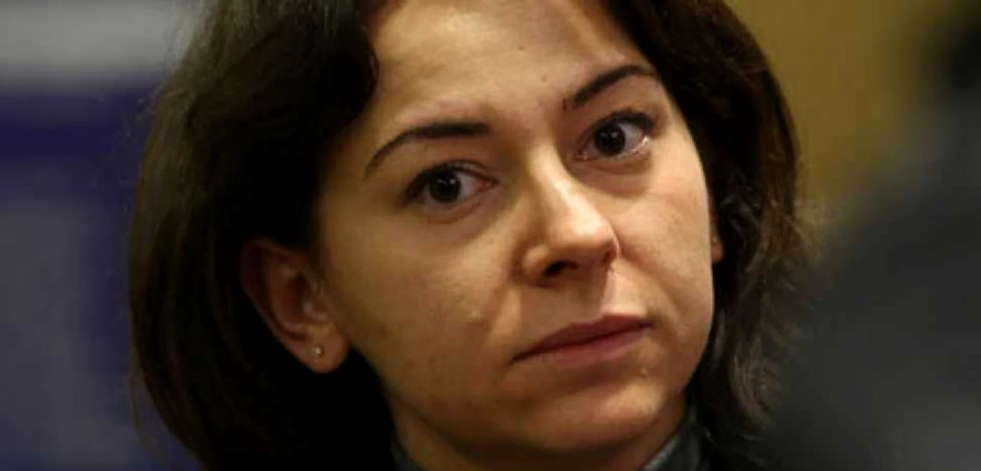 Cristina Huidu şi Vlad Huidu, soţia şi fratele cârcotaşului în Austria