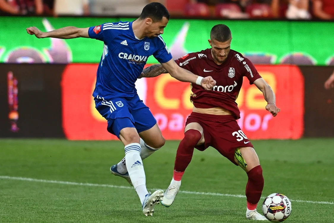 Daniel Bîrligea (dreapta) poate pleca în schimbul a șapte milioane de euro (FOTO: Sportpictures)