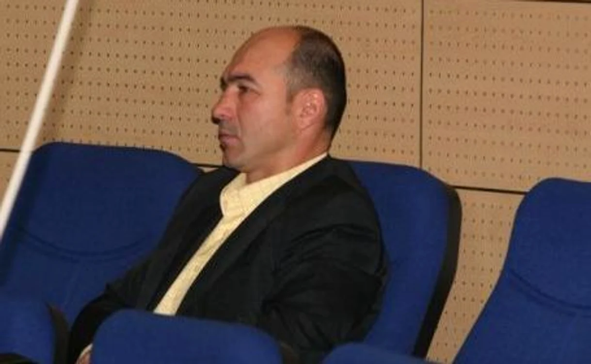 
    Jean Vlădoiu  