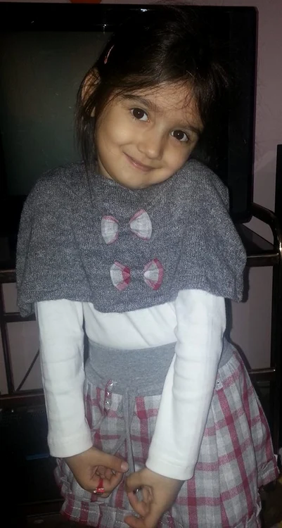 Salma este o fetiţă adorabilă şi foarte talentată
