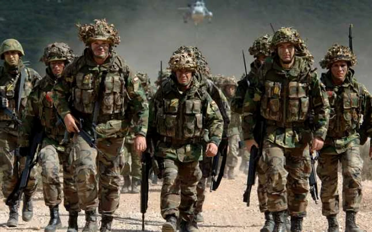 Soldaţi din 20 de state membre NATO participă la exercitiul de pregătire