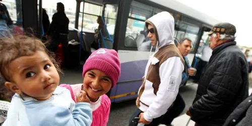 Ţigani în autobuz