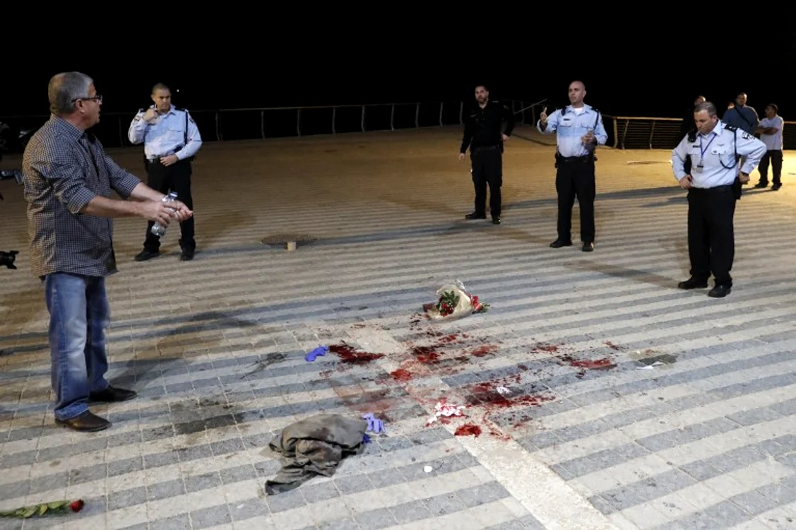Un militant palestinian a înjunghiat mortal un cetăţean israelian în Portul Jaffafoto: AFP