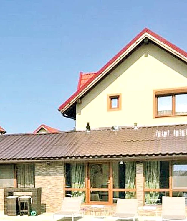 Casa din Dumbrăviţa  e mai nou mărul  discordiei dintre  mamă şi fiu