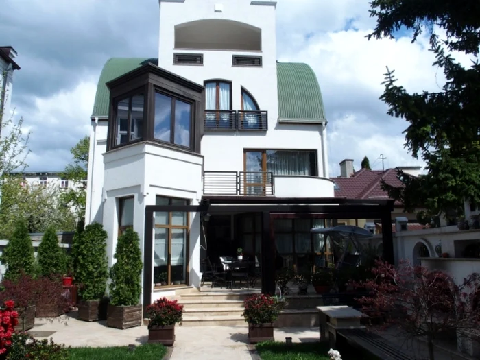 nichita