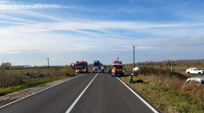 Accident cu șapte victime pe DN68 A FOTO ISU Timiș