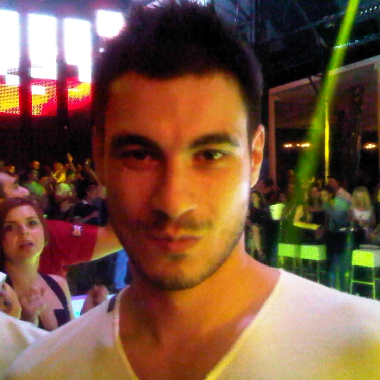 
    Vica şi Edan Foto Facebook  