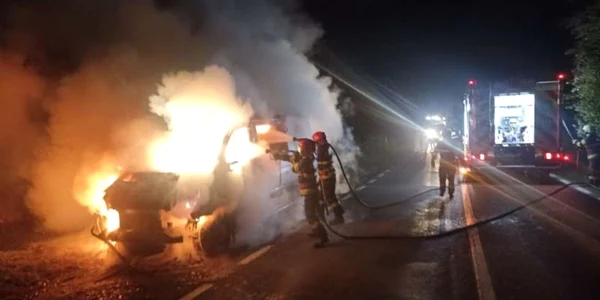 incendiu duba Suceava, foto ISU Suceava jpg