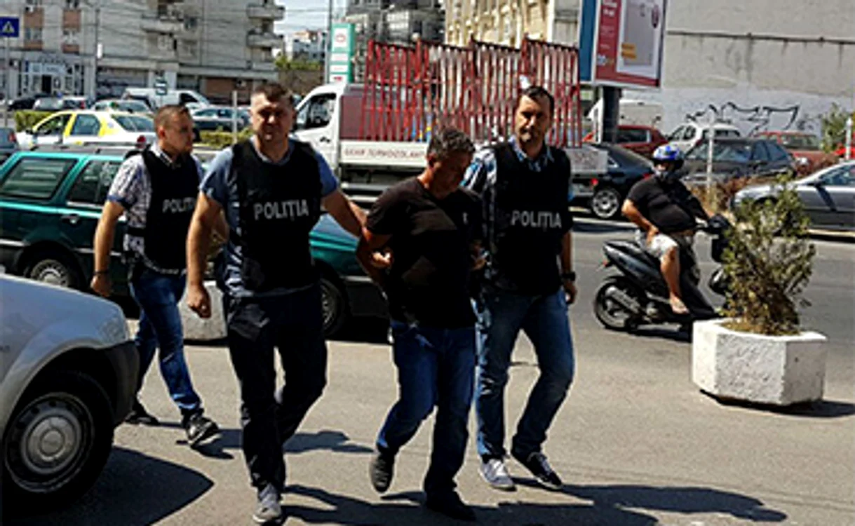 Poliţiştii prahoveni au rezolvat un caz complicat şi l-au prins pe criminalul Vasile Pascale
