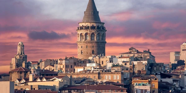 turnul galata istanbul foto shutterstock