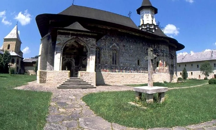 Biserica Învierii de la Mănăstirea Suceviţa, inclusă de UNESCO în Lista Patrimoniului Mondial jpeg