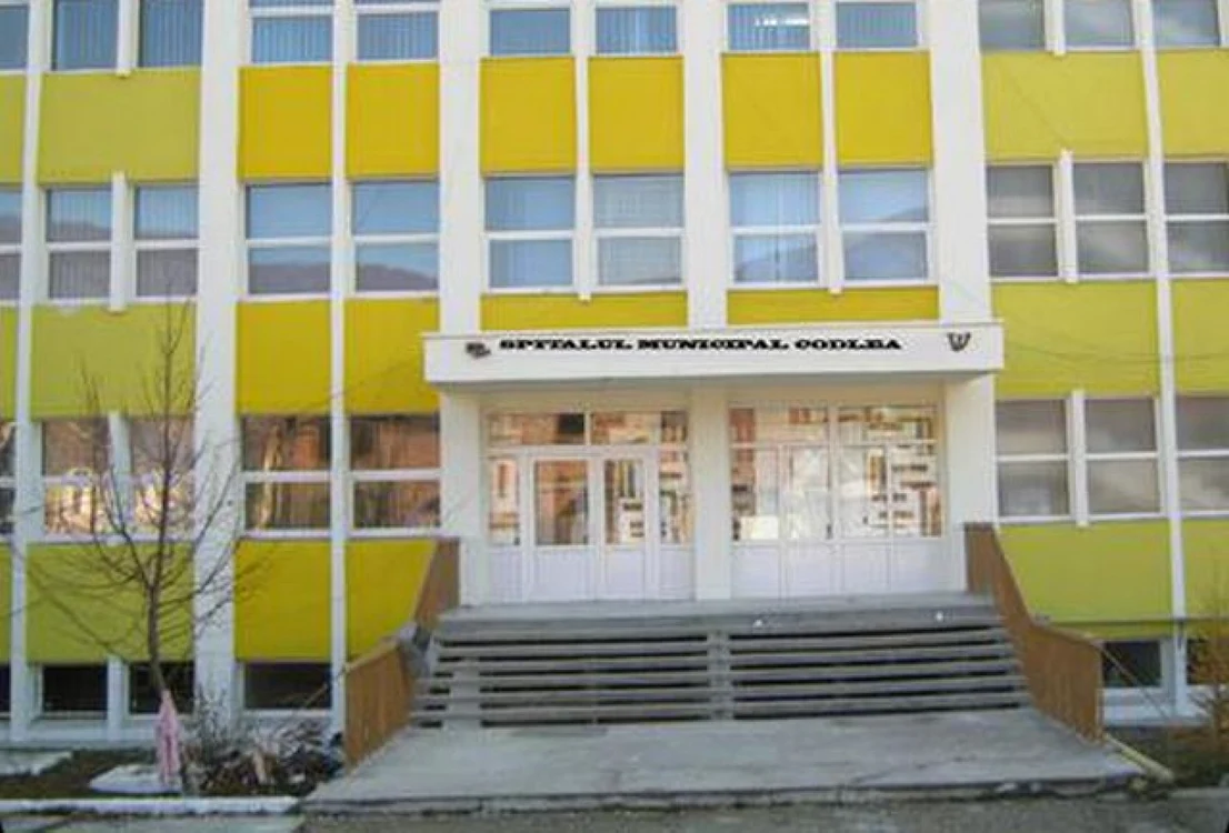 După ce a fost salvat de la închidere de către Consiliul Local, Spitalul Municipal COdlea de serveşte întreaga zonă, fiind vorba de peste 40.000 de locuitori