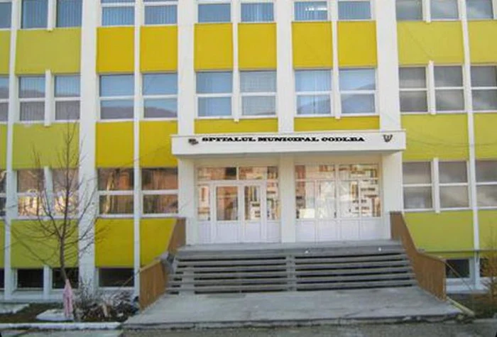 După ce a fost salvat de la închidere de către Consiliul Local, Spitalul Municipal COdlea de serveşte întreaga zonă, fiind vorba de peste 40.000 de locuitori