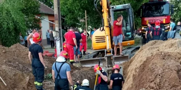 Muncitori prinsi sub pamant FOTO ISU Timis