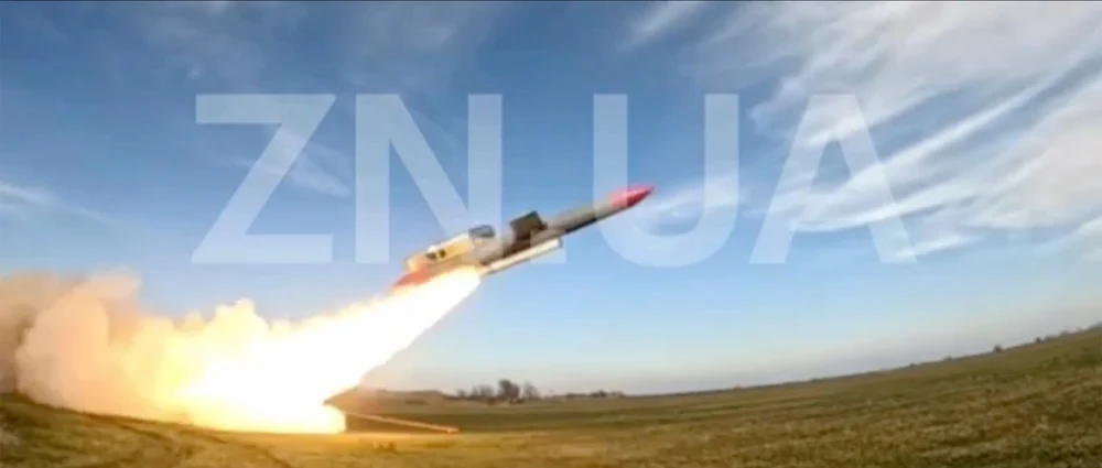 Producătorii dronei-vedetă „Flamingo”, vizați de o anchetă de corupție. Cine se află în spatele companiei