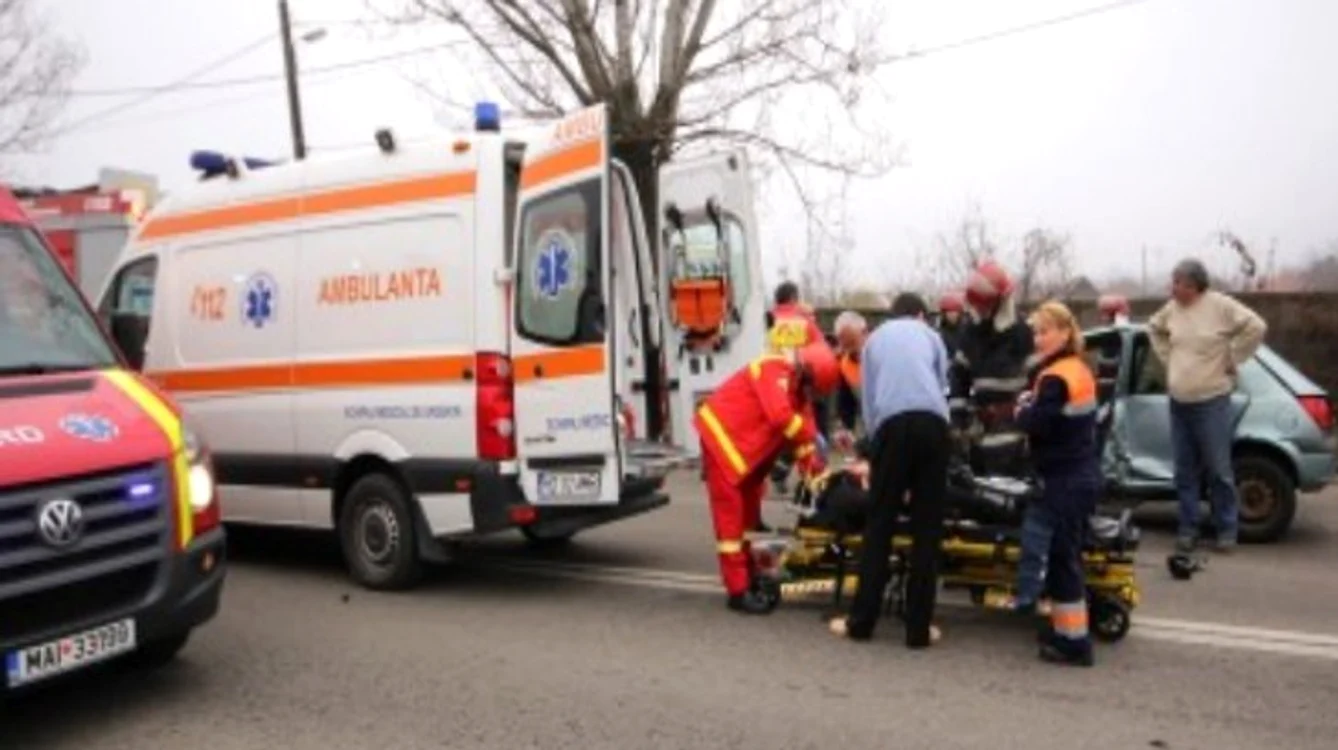 
    S-a produs un grav accident rutier pe un drum județean din VranceaFoto Realitatea.net  