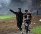 Cel puțin 174 de persoane au fost ucise inclusiv polițiști pe stadionul Kanjuruhan din Malang Indonezia după o ciocnire între fanii a două echipe de fotbal indoneziene FOTO EPA EFE (3) jpg