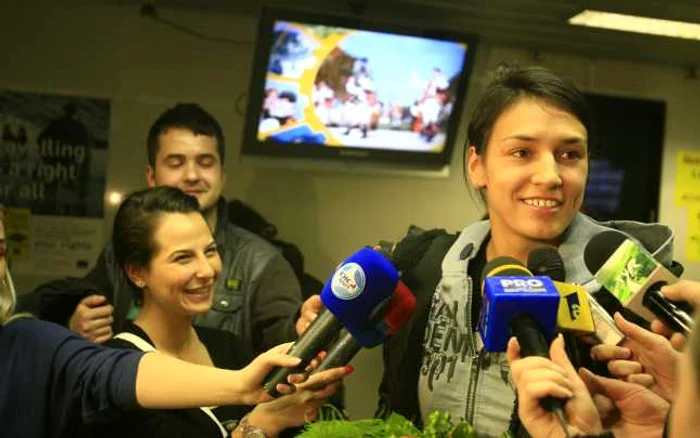Cristina Neagu joaca la Buducnost din iunie 2013 FOTO Click!