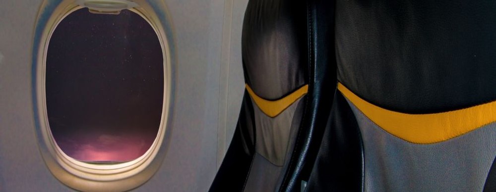 Răspunsul Ryanair pentru o turistă care s-a plâns că nu a avut loc la geam: „Poate ar fi bine să te uiți data viitoare”