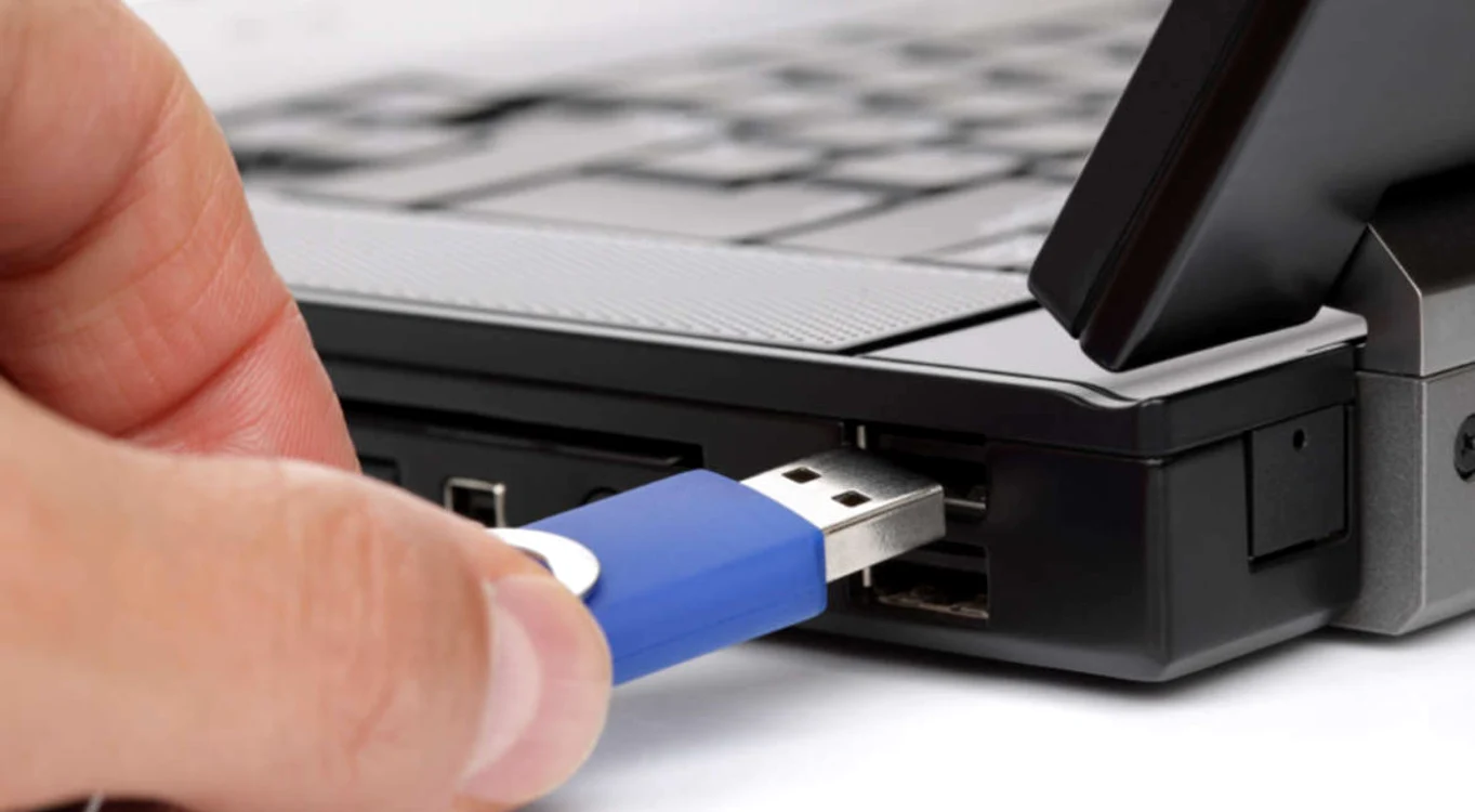 
    Stick USB  
