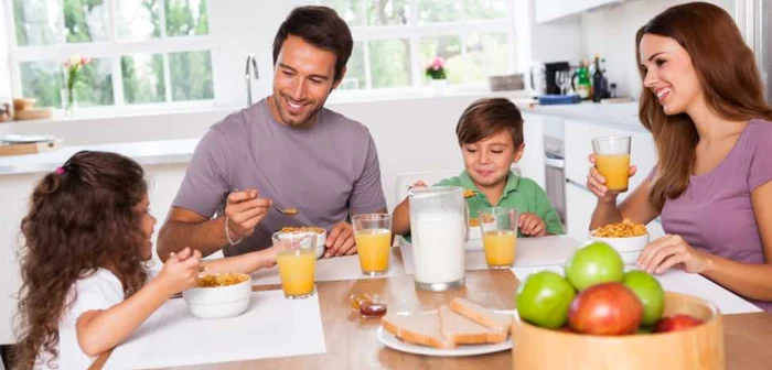 Specialiştii spun că prima masă din zi să fie consumată la cel mult o oră de la trezire   FOTO Shutterstock