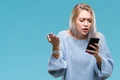 Fexting  Ce este si cum afecteaza relatiile  Sursa foto shutterstock 1241420521 jpg