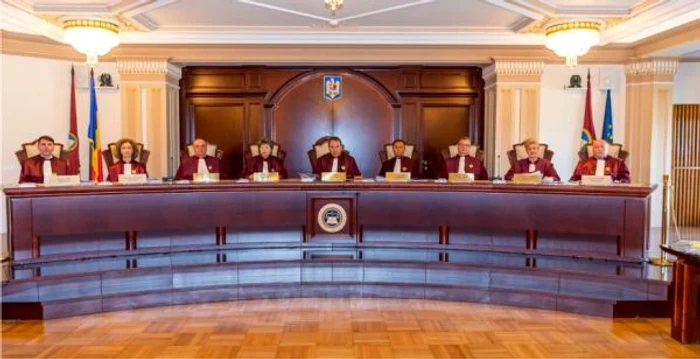 Judecătorii Curții Constituționale sunt așteptați să explice statutul moțiunii de cenzurăFoto: bursa.ro