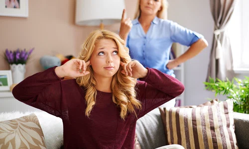 rebellion teenage blonde girl (1) jpg