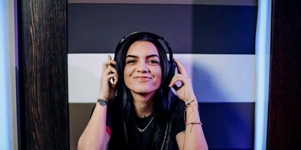 dj aya