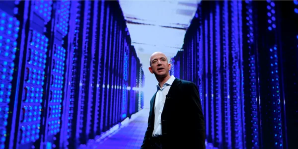 Jeff Bezos, şeful Amazon, la prezentarea Kindle Fire