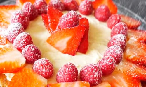 tarta cu capsuni png
