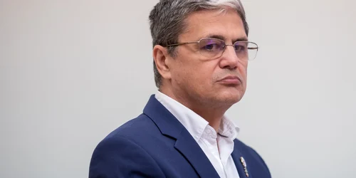 marcel bolos jpeg