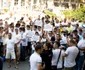 Aproximativ 200 de persoane au ieşit în stradă la Craiova pentru a susţine moţiunea de cenzură