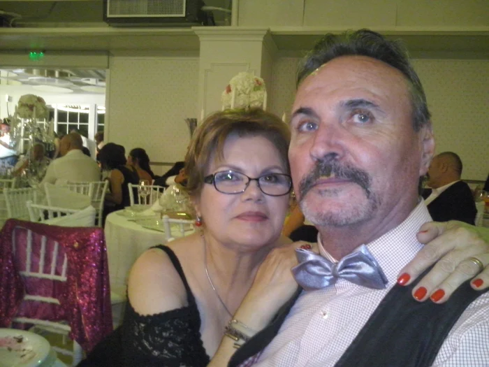 
    Nataşa Raab, distrusă de pierderea soţului ei Val GutulFoto: arhivă personală  