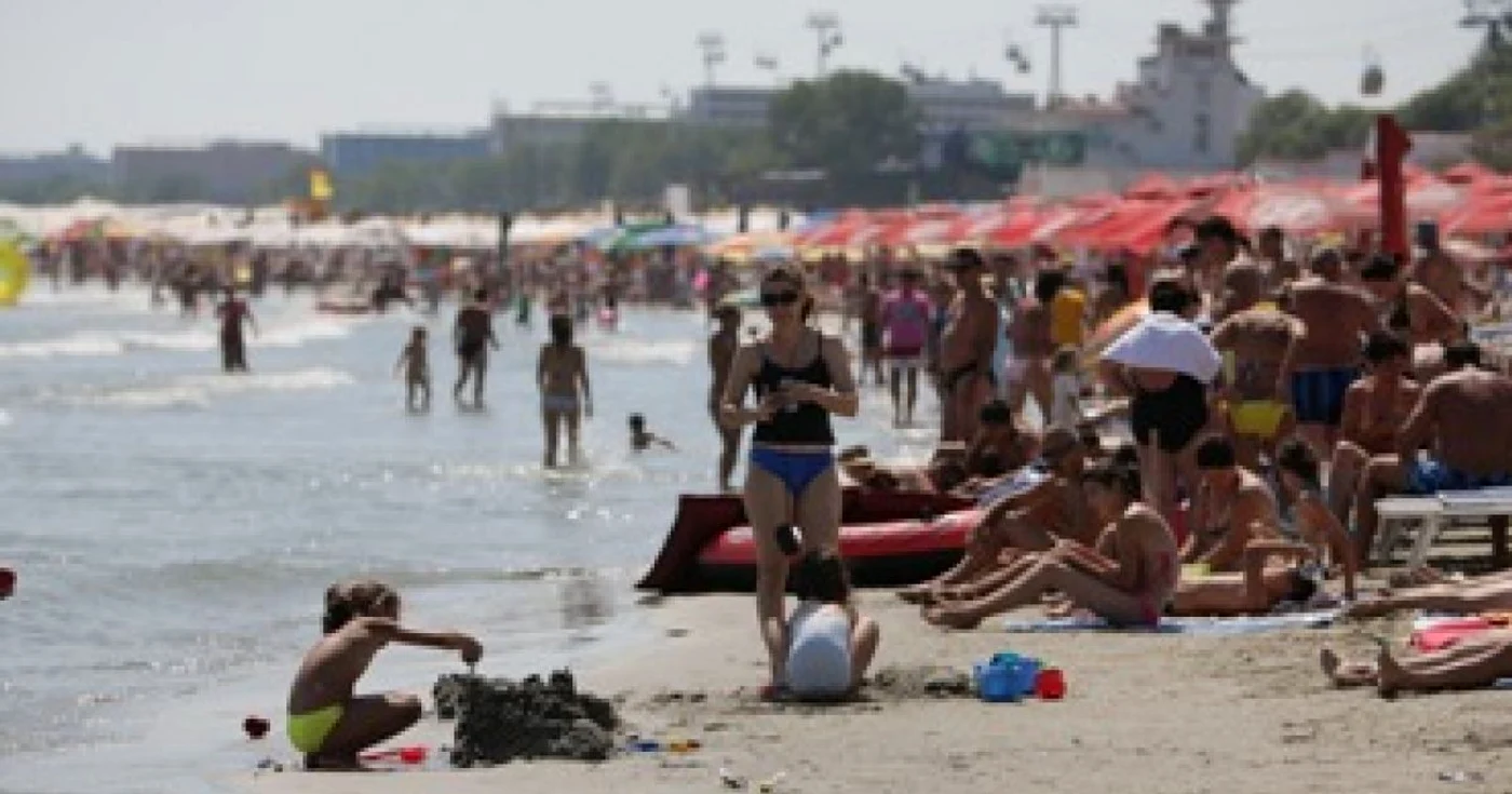 Galaţi: Ultima strigare pentru vacanţele la jumătate de preţ