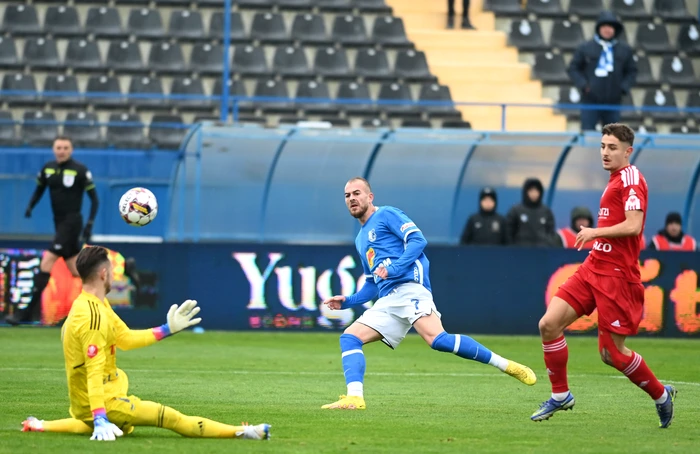 Denis Alibec a punctat de 3 ori în poarta Botoșaniului. Foto Sportpictures