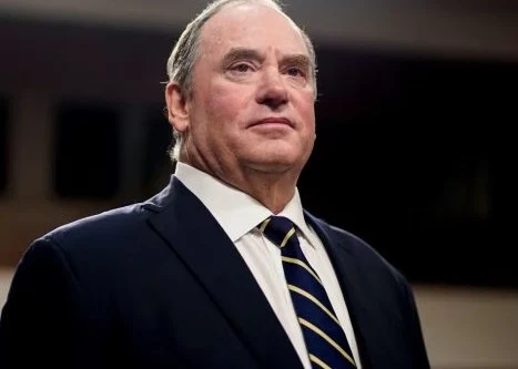 Secretarul Marinei SUA demisionează pe fondul tensiunilor din Pentagon