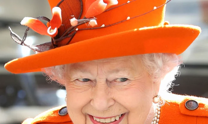 The Queen Visits The Royal Academy Of Arts jpeg