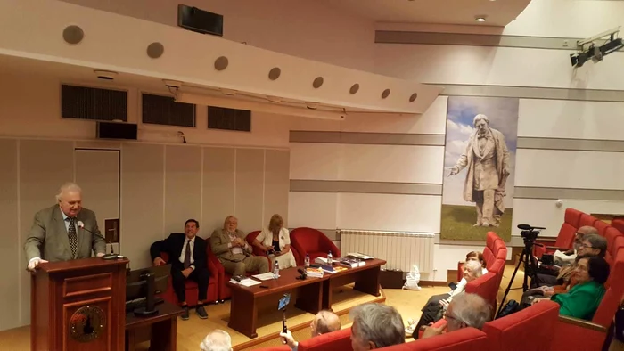 George Roca 5 jpg