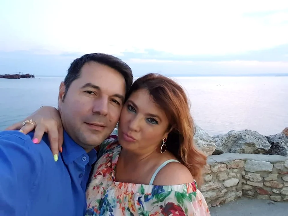 
    Mihaela Borcea este îndrăgostită până peste cap de Sorin Rap, iubitul ei  