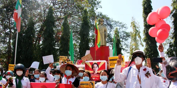 Protest in Myanmar impotriva puciului militar FOTO EPA-EFE