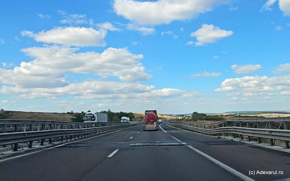 Autostrada „în valuri”, lângă cel mai înalt viaduct. Problemele de pe un tronson al A1 continuă la zece ani de la redeschidere