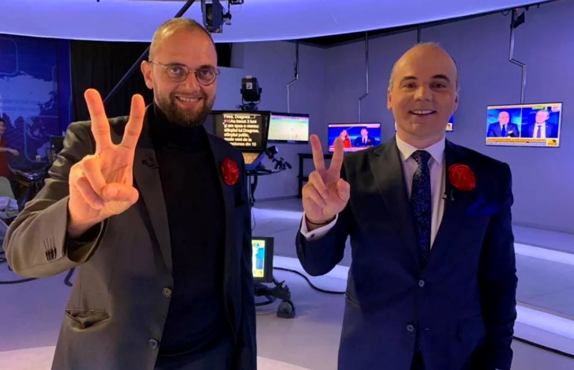 Oreste Teodorescu, alături de prietenul lui, Rareş Bogdan FOTO Facebook Oreste Teodorescu