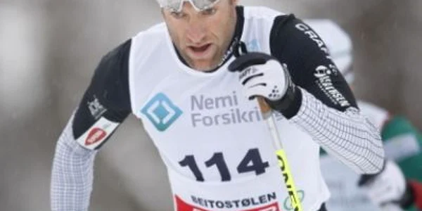 Schiorul norvegian Odd-Björn Hjelmeset