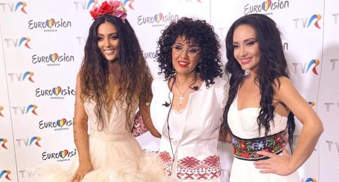 Claudia Pavel, Minodora și Diana Bucșa